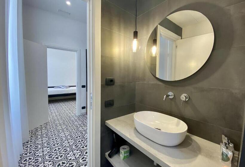 带阳台套房, Badia Nuova Apart