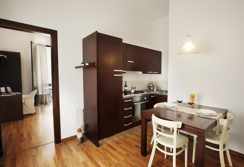 带阳台套房, Badia Nuova Apart