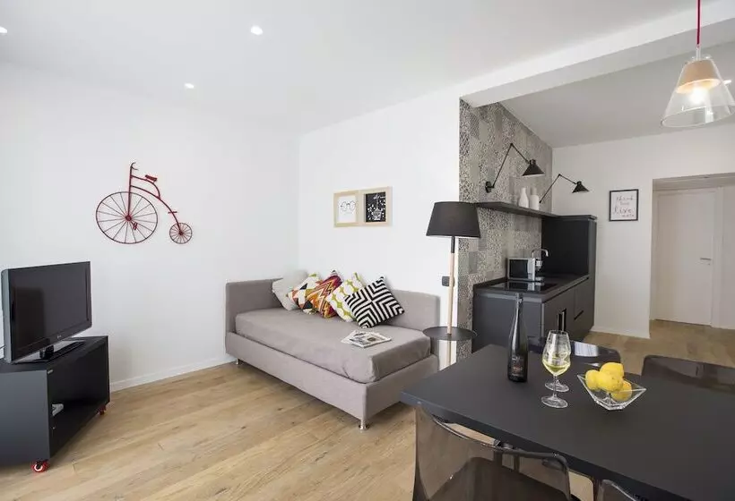 Suite with Terrace, Badia Nuova Apart