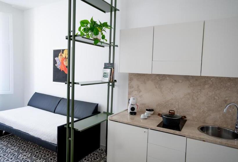 带阳台套房, Badia Nuova Apart