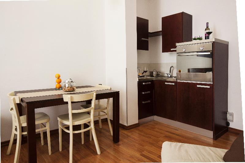 标准工作室带阳台, Badia Nuova Apart