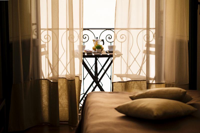 标准工作室带阳台, Badia Nuova Apart