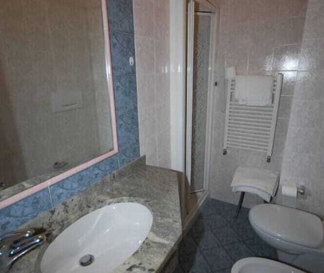 غرفة قياسية رباعية, Bella Riviera Lungomare