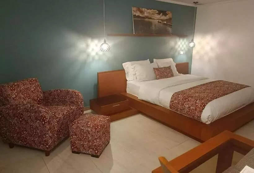 スーペリアースイート, Boutique Confort Suites