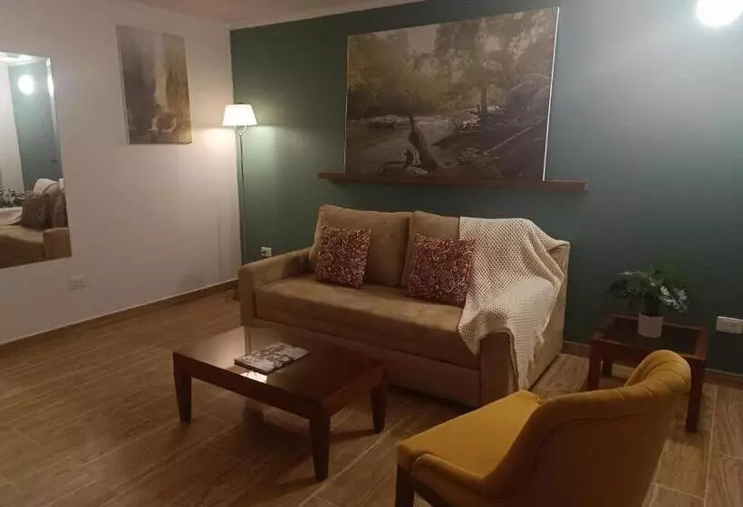 スーペリアースイート, Boutique Confort Suites