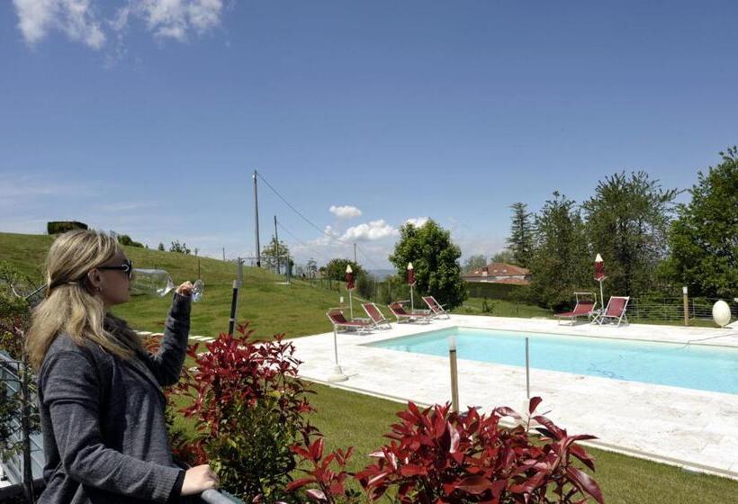 חדר משפחתי, Ca' Del Lupo