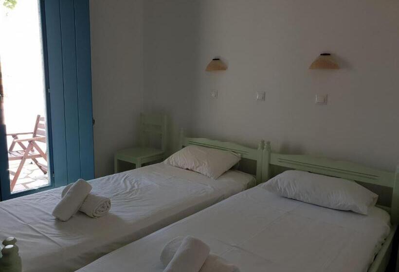 חדר סטנדרט יחיד, Captains Rock