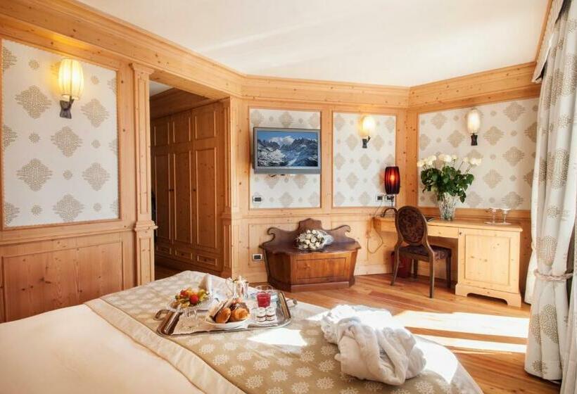 חדר סופריור, Cristal Palace