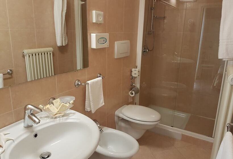 חדר קלאסי, Doge