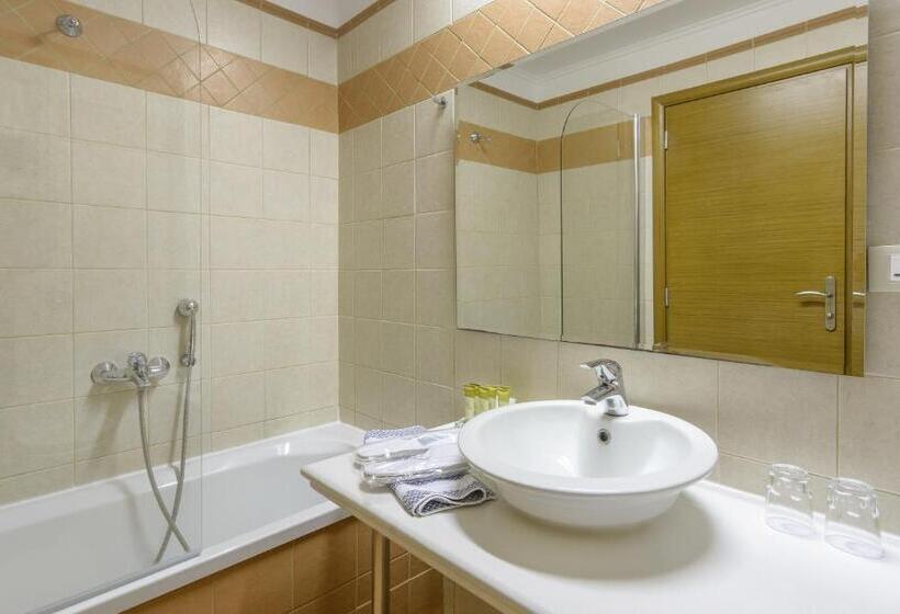 غرفة كلاسيكية, Grecian Castle Chios