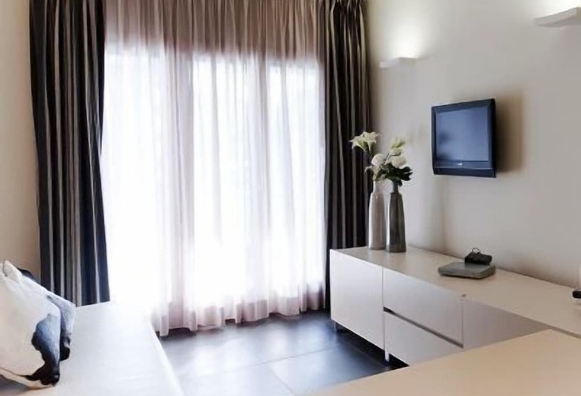 Апартаменты Basic 1 Спальня, Home Club Suite