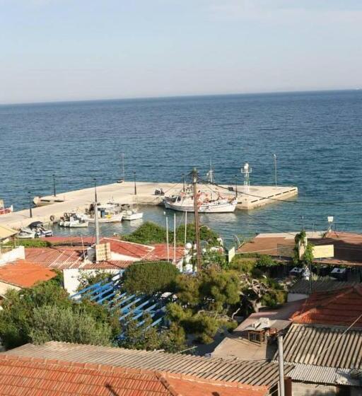 اتاق استاندارد با چشمانداز دریا, Liberty 1