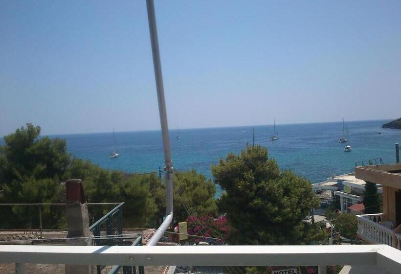 اتاق استاندارد با چشمانداز دریا, Liberty 1