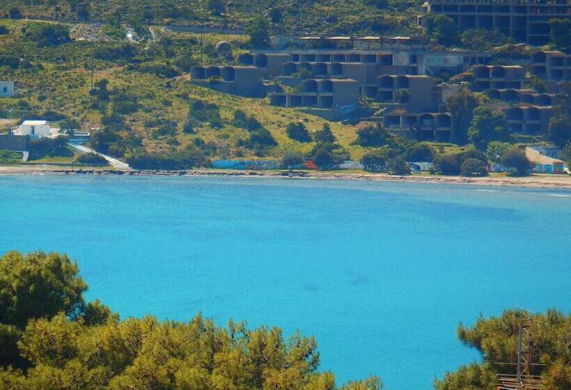 اتاق لوکس با بالکن و چشمانداز دریا, Liberty 1