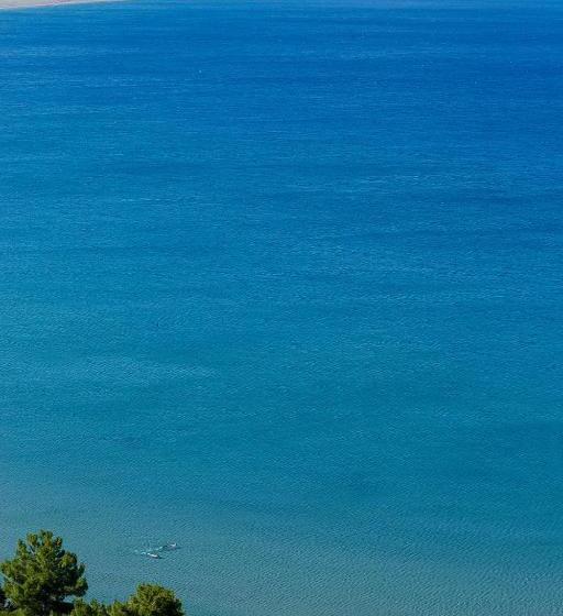 סוויטת ג'וניור נוף לים, Lindos Blu Luxury Hotel Adults Only