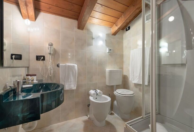 اتاق سوپریور, Marco Polo