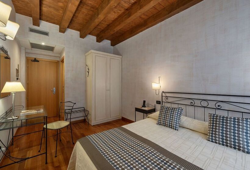 اتاق سوپریور, Marco Polo