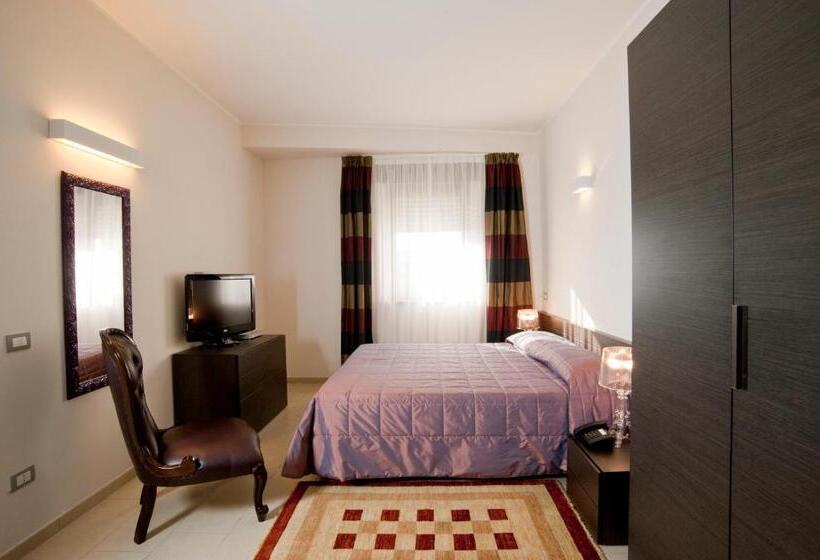 标准间, Massimino