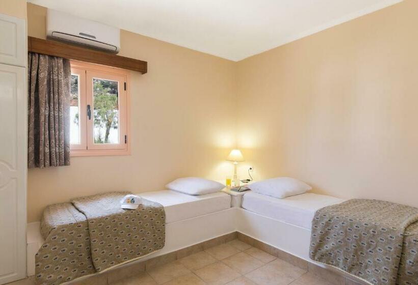 Family Suite, Mitsis Family Village