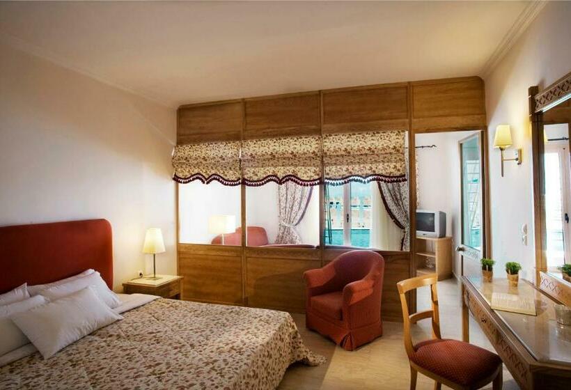 Семейный Номер, Mitsis Family Village