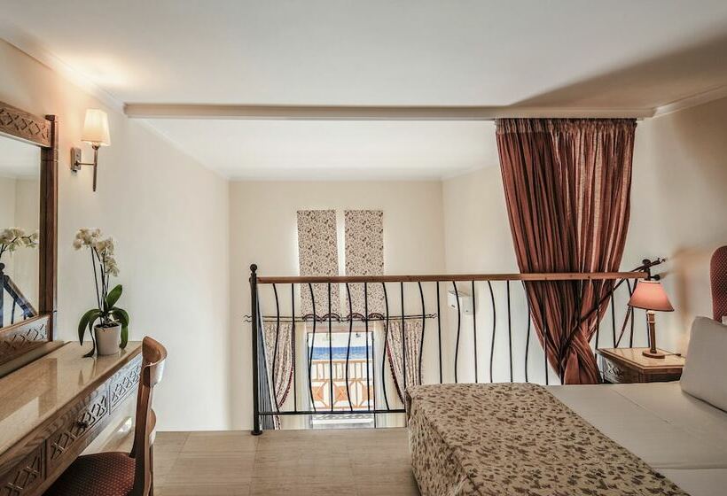 Номер Дюплекс, Mitsis Family Village