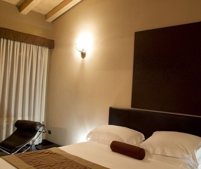 חדר סטנדרט, Onem