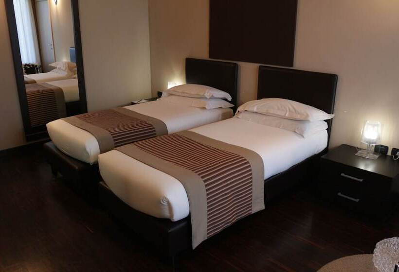 חדר סטנדרט, Onem