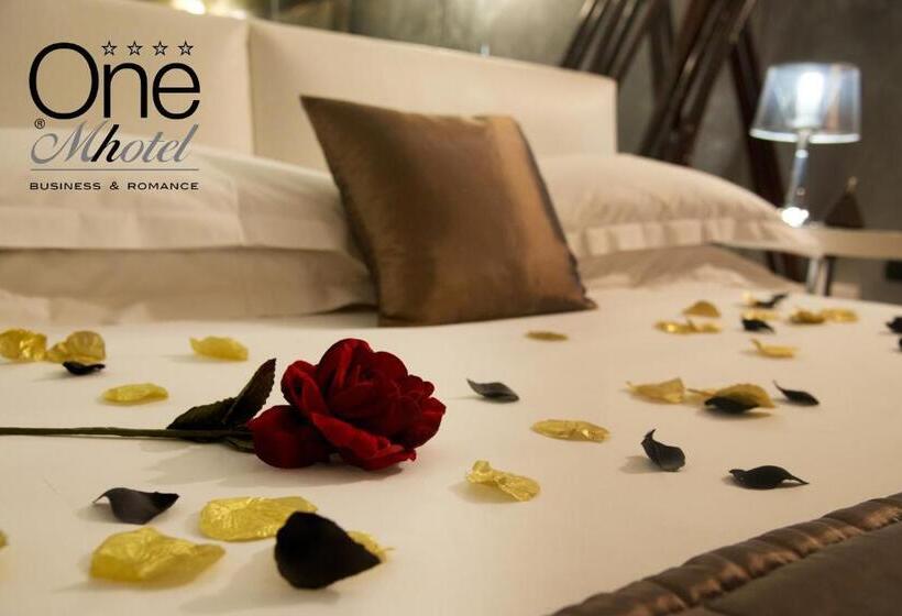 סוויטת ג'וניור, Onem