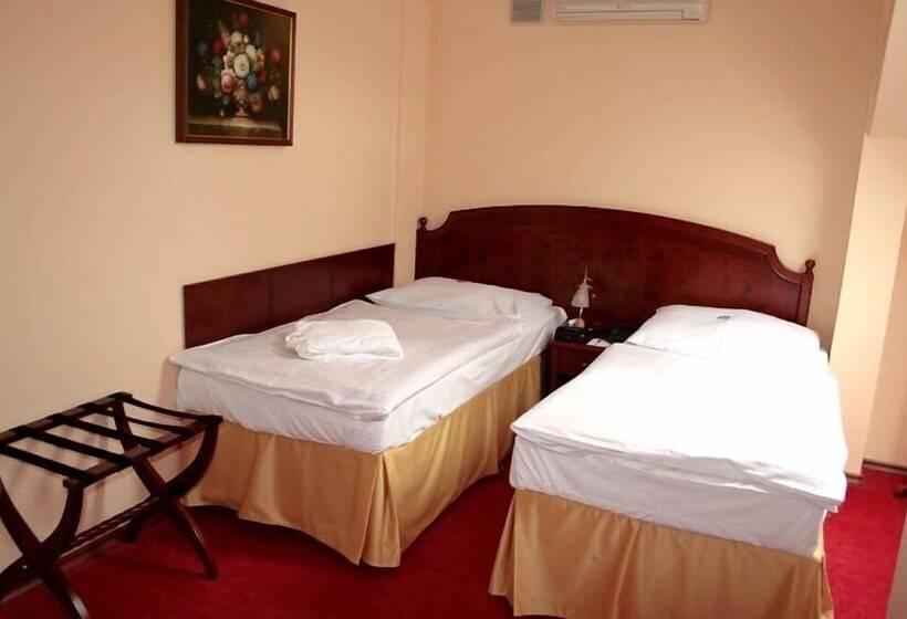 غرفة قياسية, Prince De Ligne