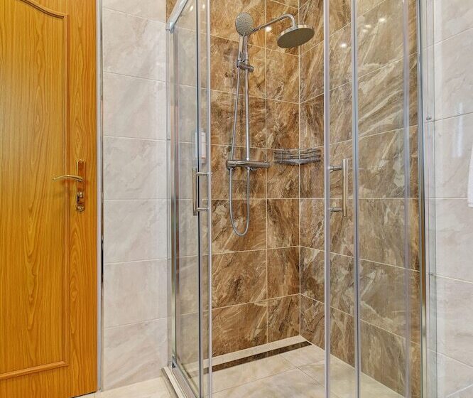 غرفة ديلوكس, Prince De Ligne