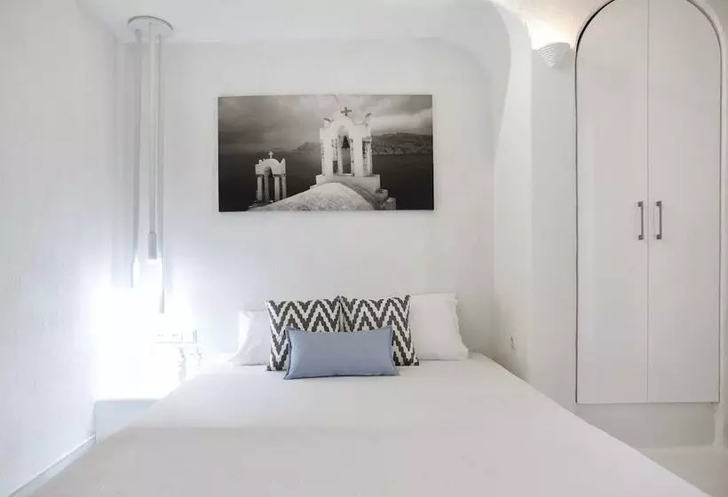 デラックスルーム, Privee Santorini