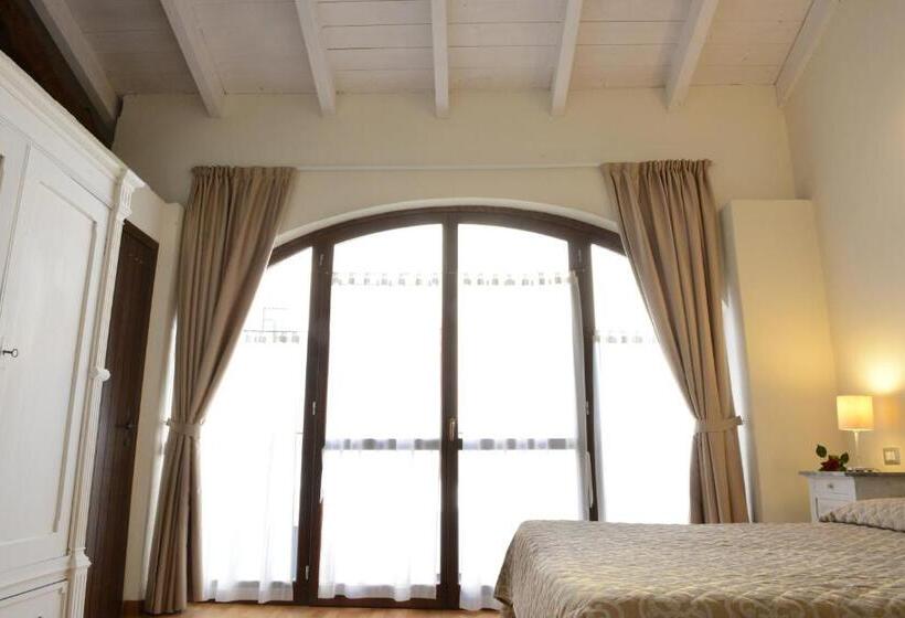 جناح, Relais Palazzo Paleologi Sec.xiv