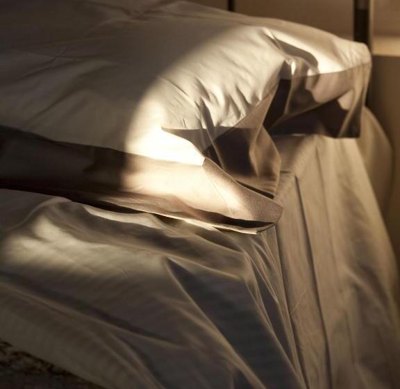 جناح, Relais Palazzo Paleologi Sec.xiv