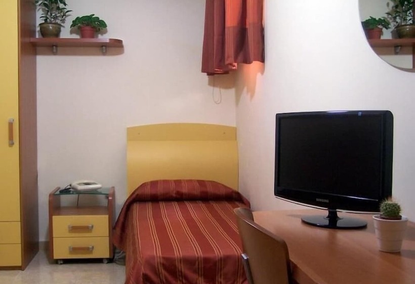 اتاق استاندارد یک نفره, Ristorante Belvedere