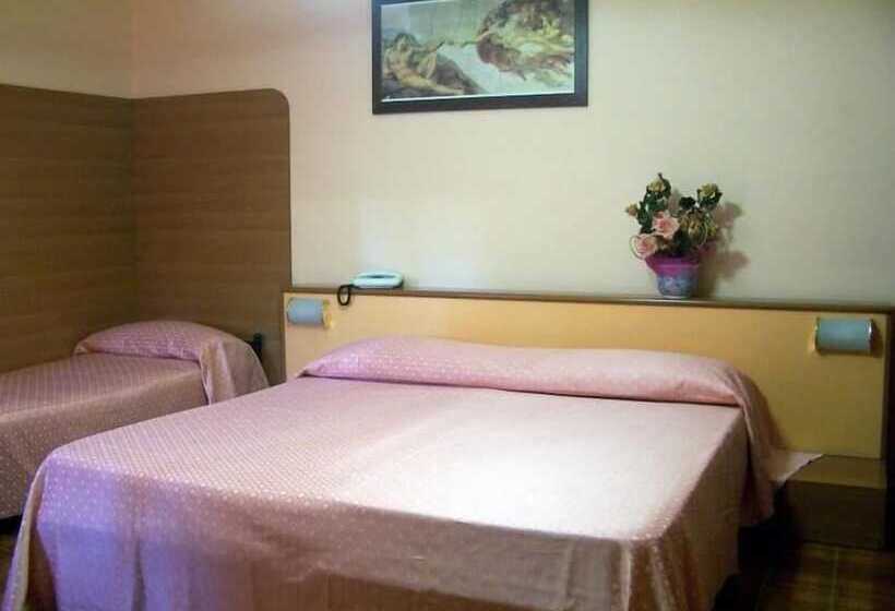 اتاق استاندارد سه نفره, Ristorante Belvedere