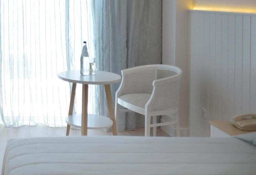 Standard Interior Room, Sunrise Gardens Apart