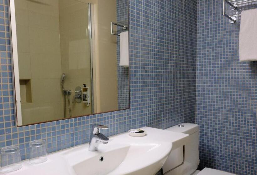 패밀리 스위트, Sunrise Gardens Apart