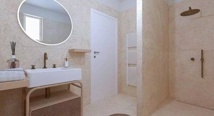 Suite with Pool, Tenuta Centoporte