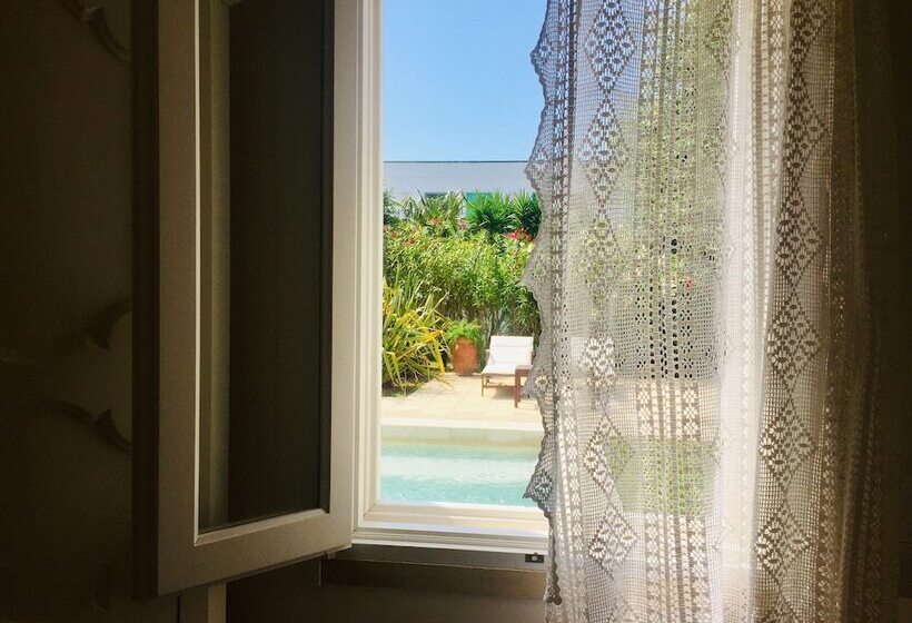 جناح مزود بحمام سباحة, Tenuta Centoporte