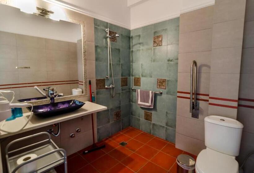 海景豪华三人间, Villa Sevasti