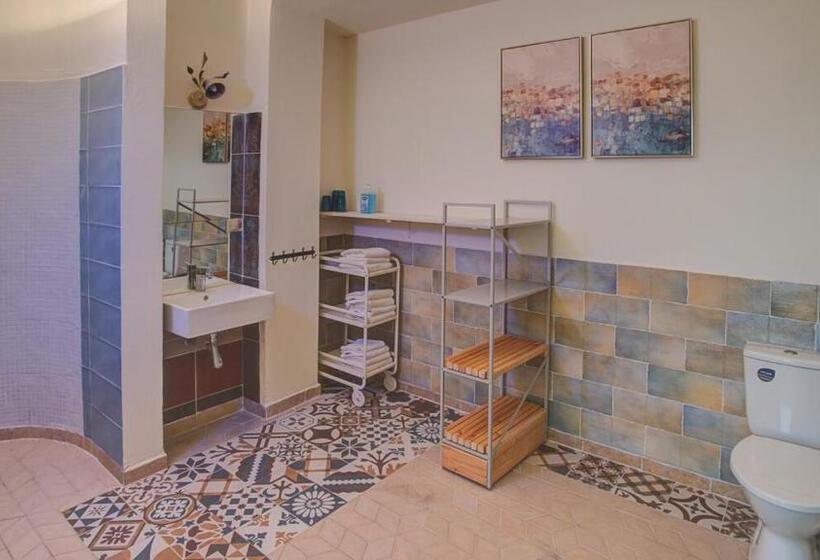 带1个卧室的带阳台的公寓, Villa Sevasti