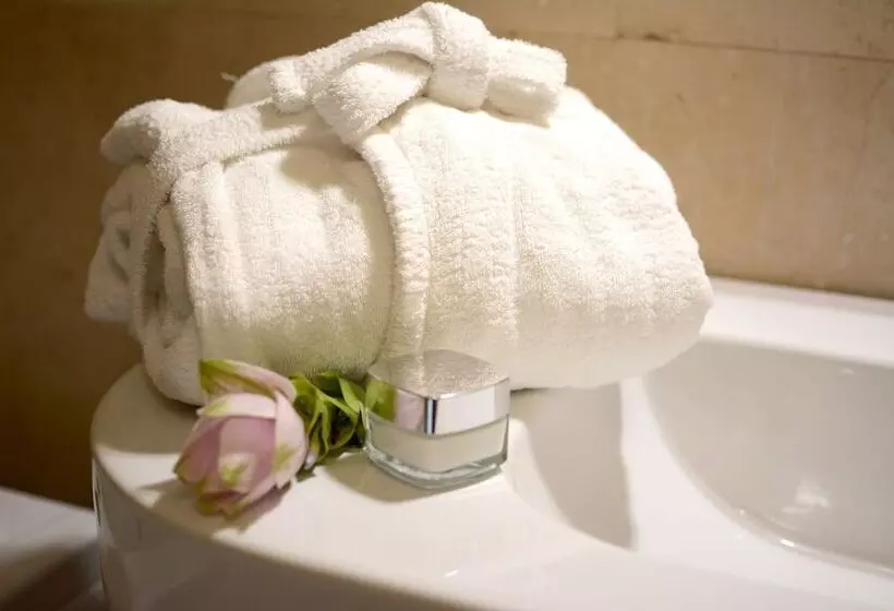 スーペリアールーム, Vittoria Resort Pool & Spa