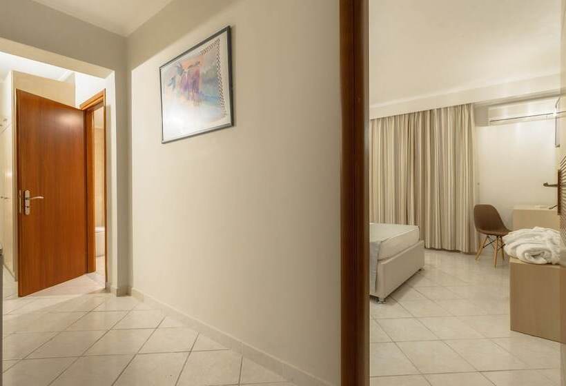 سوییت خانوادگی, Karras