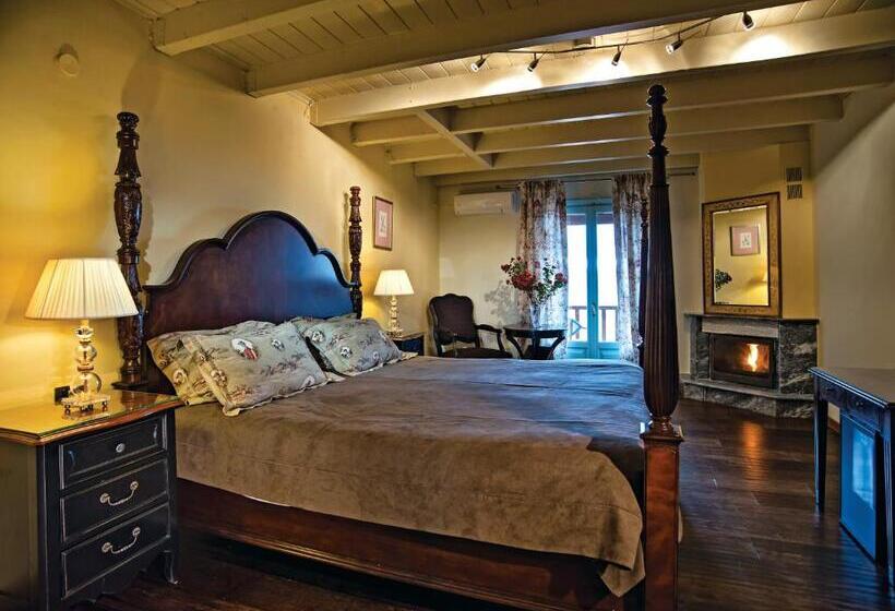 اتاق دوبلکس, Aegli Arachova