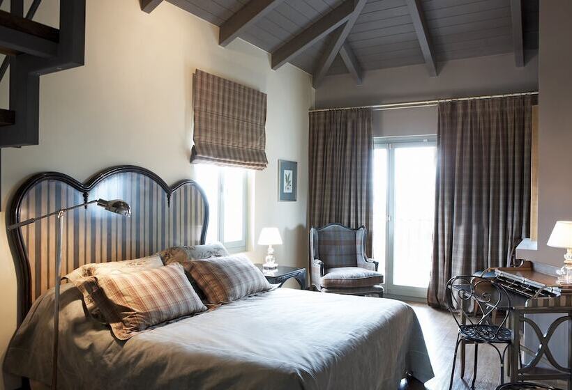 اتاق پرمیوم, Aegli Arachova