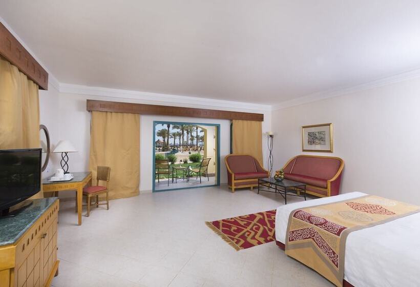 سوییت جونیور, The Bayview Taba Heights Resort