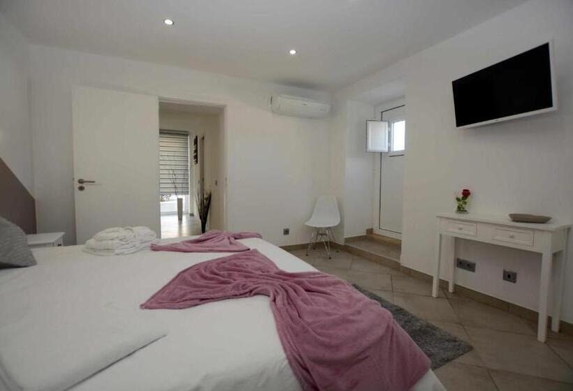 带2个卧室的套房, Carvoeiro B&b And Spa