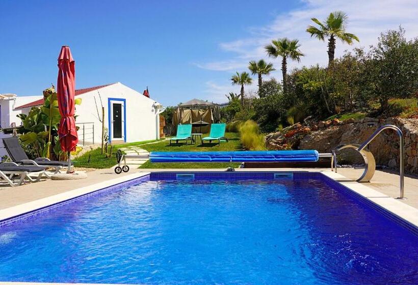 سوئیت 2 خوابه, Carvoeiro B&b And Spa