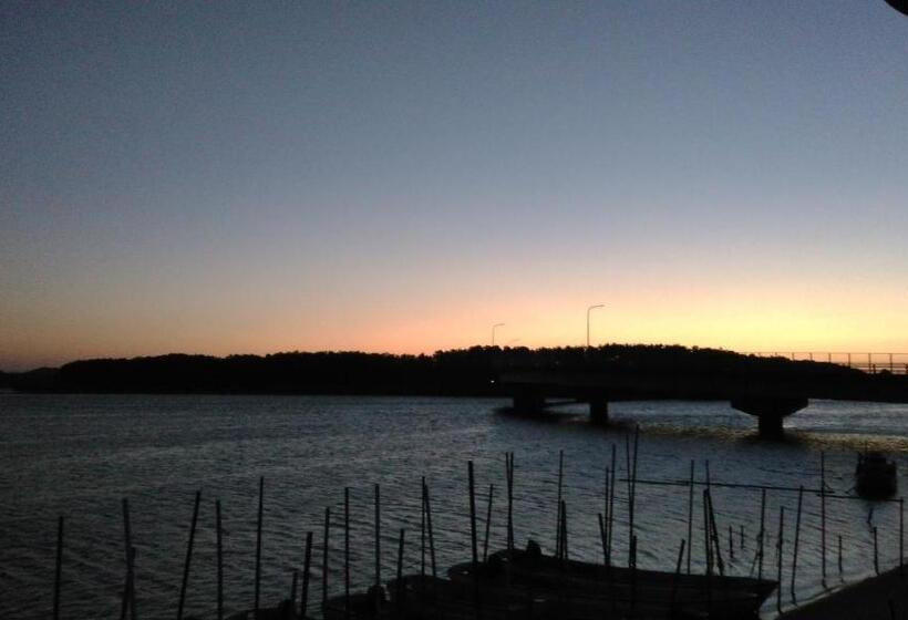 اتاق خانوادگی با سرویس بهداشتی مشترک, Minshuku Takahashi Kashibuneten