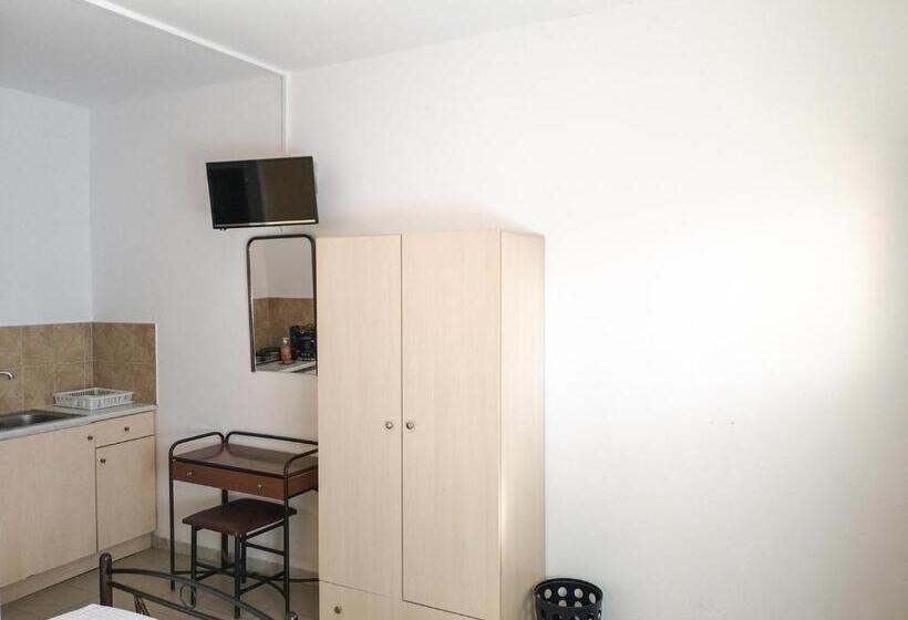 Estudio Estándar, Villa Dima